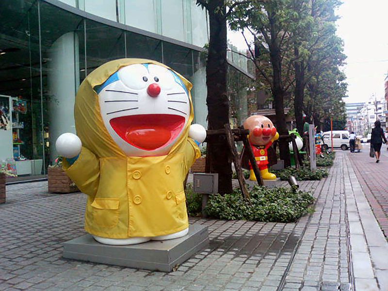 Read more about the article 雨の日のキャラクター・ストリート